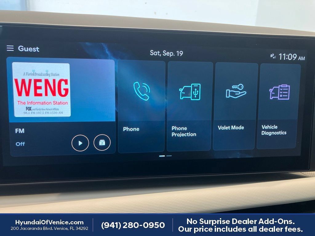 Used 2025 Hyundai Tucson SE FWD image 14
