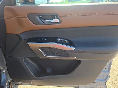 Certified 2024 Nissan Pathfinder Platinum w/ Cargo Package image 28