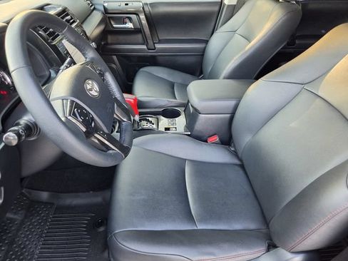 Used 2024 Toyota 4Runner TRD Off-Road Premium w/ Moonroof Package AWD/4WD image 11