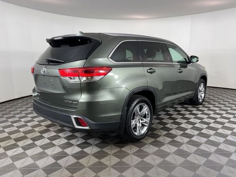 Used 2018 Toyota Highlander Limited image 5