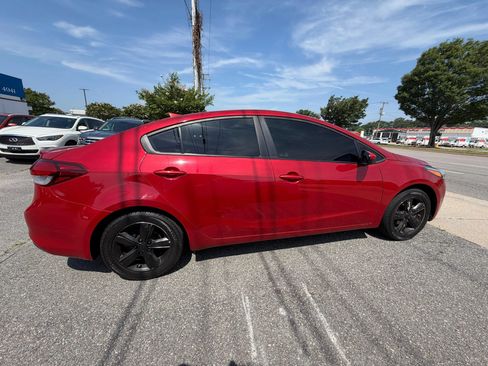 Used 2018 Kia Forte S FWD image 6