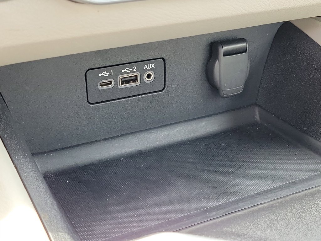 Used 2025 Nissan Altima 2.5 SV FWD image 23