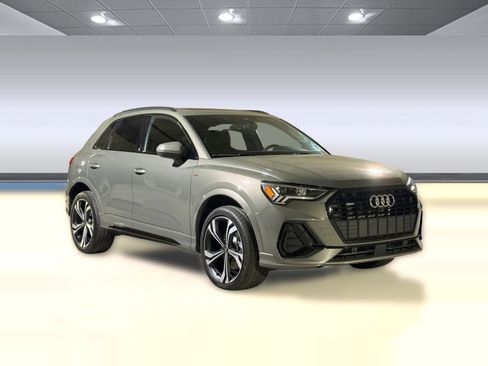 Certified 2024 Audi Q3 2.0T Premium Plus w/ Premium Plus Package AWD/4WD image 6