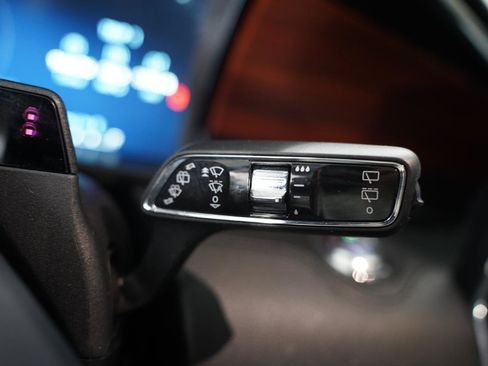 Used 2023 Lincoln Navigator Reserve AWD/4WD image 15