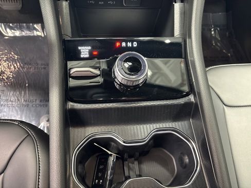 New 2025 Jeep Grand Cherokee L Limited w/ Black Appearance Package image 28