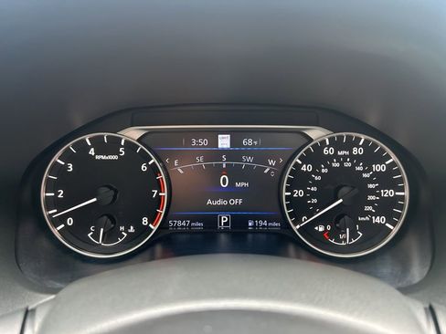 Used 2024 Nissan Altima 2.5 SL FWD image 7