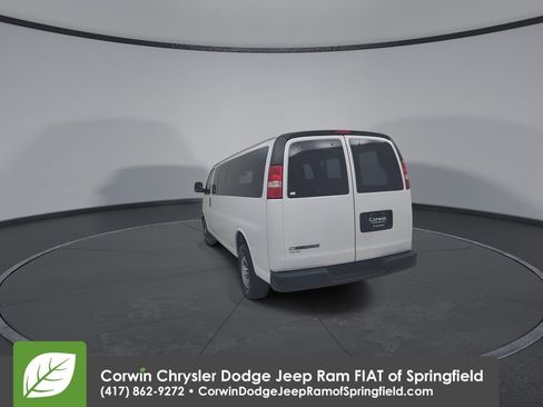 Used 2023 Chevrolet Express 3500 LS RWD image 12