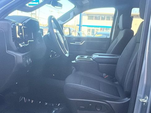Used 2024 Chevrolet Silverado 1500 LT image 27