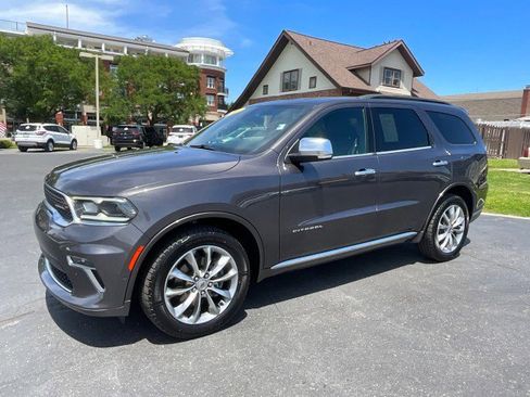 Used 2021 Dodge Durango Citadel w/ Premium Entertainment Group AWD/4WD image 3