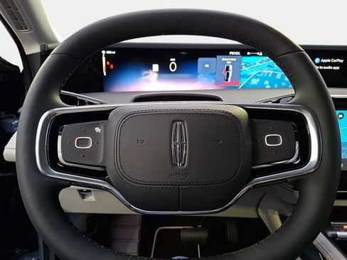 New 2026 Lincoln Nautilus Premier AWD/4WD image 17