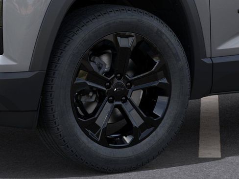 New 2026 Chevrolet Equinox LT FWD image 9
