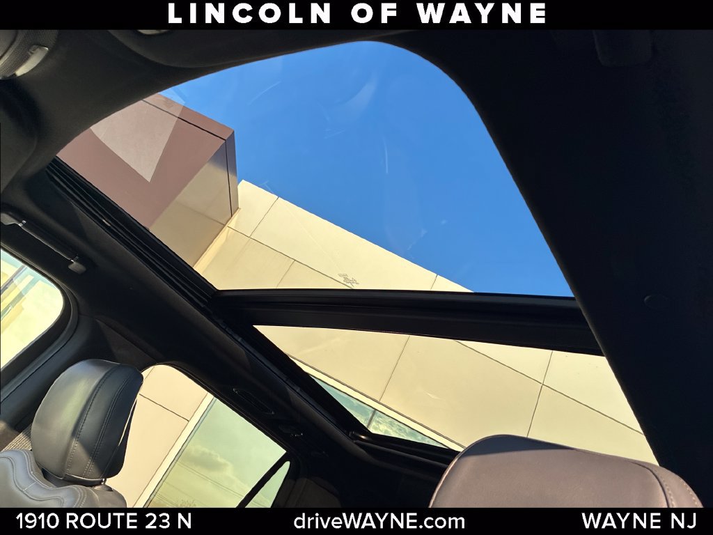 Certified 2023 Lincoln Navigator 4WD image 15