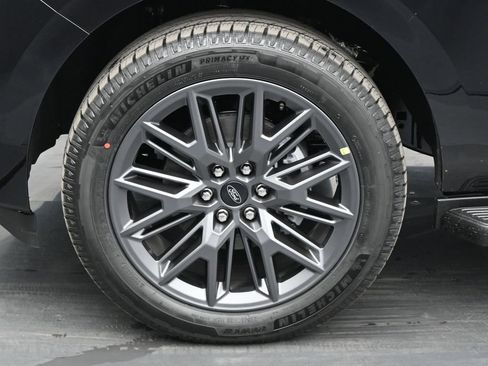 New 2026 Ford Expedition Platinum AWD/4WD image 37