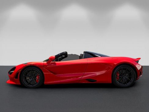 Used 2027 McLaren 750S Spider RWD image 6