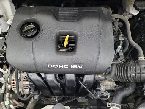 Used 2018 Kia Forte LX image 30