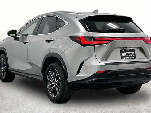 Used 2024 Lexus NX 250 FWD w/ Cold Area Package image 15