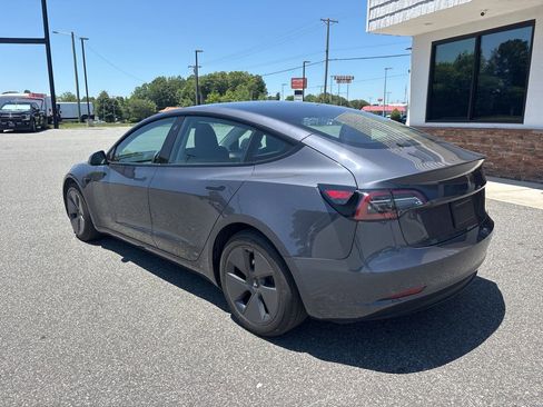 Used 2023 Tesla Model 3 Standard Range RWD image 5