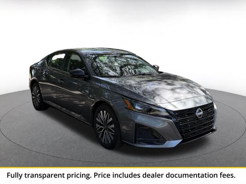 Used 2026 Nissan Altima 2.5 SV FWD image 1