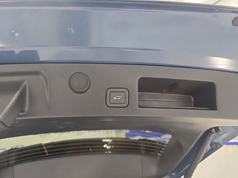 New 2026 Chevrolet Equinox RS image 21