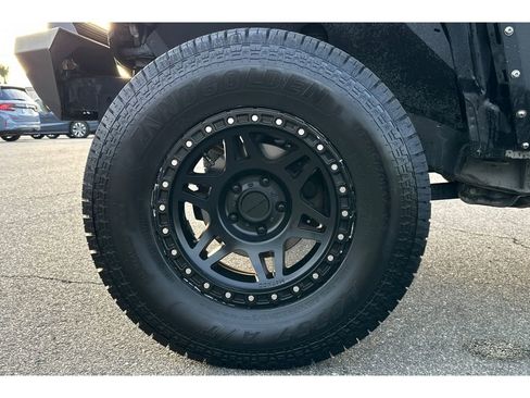 Used 2015 Jeep Wrangler Sport image 40