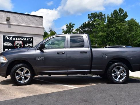 Used 2018 RAM 1500 Express image 3