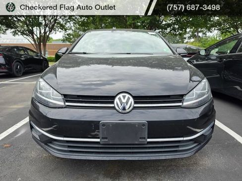Used 2019 Volkswagen Golf S FWD image 2