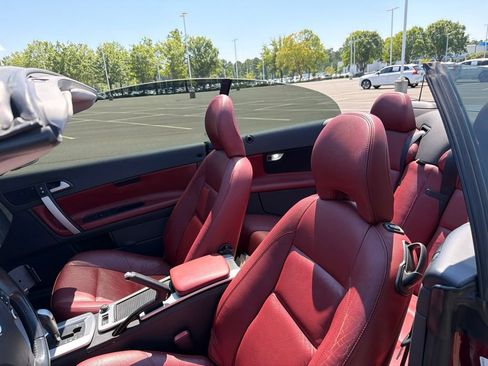 Used 2011 Volvo C70 T5 FWD image 35
