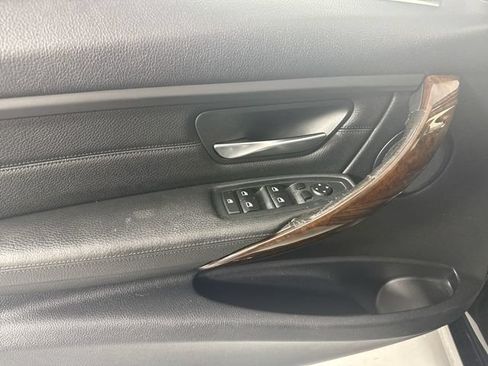 Used 2015 BMW 328i xDrive Sedan AWD/4WD image 21
