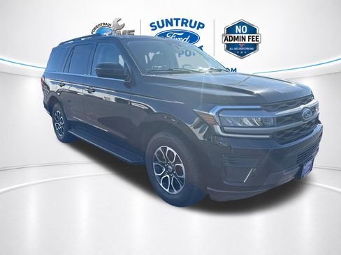 Used 2024 Ford Expedition XLT AWD/4WD image 24
