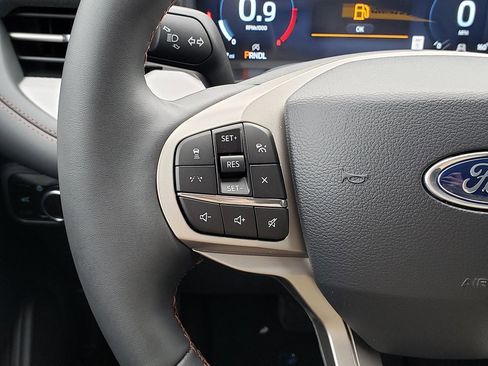 New 2026 Ford Explorer Active image 24