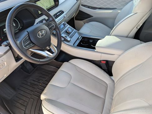Used 2021 Hyundai Palisade Calligraphy image 12