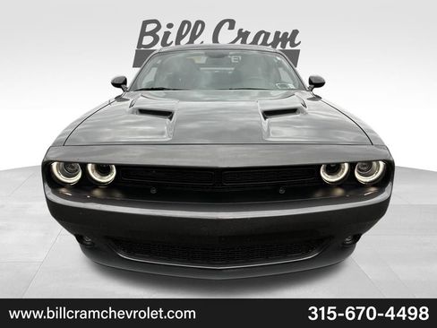 Used 2023 Dodge Challenger SXT w/ Blacktop Package AWD/4WD image 18