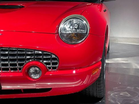 Used 2002 Ford Thunderbird RWD image 4