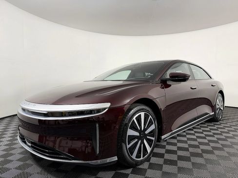 Used 2024 Lucid Air Touring AWD/4WD image 2