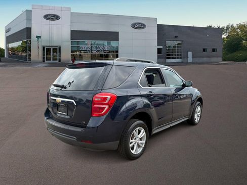 Used 2017 Chevrolet Equinox LT FWD image 10