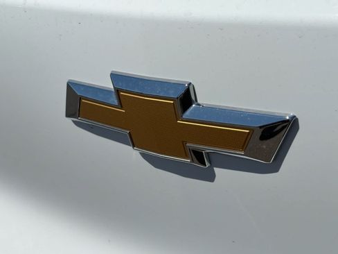 Used 2023 Chevrolet TrailBlazer LT FWD image 7