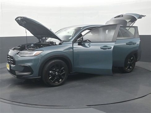 Used 2023 Honda HR-V Sport image 38