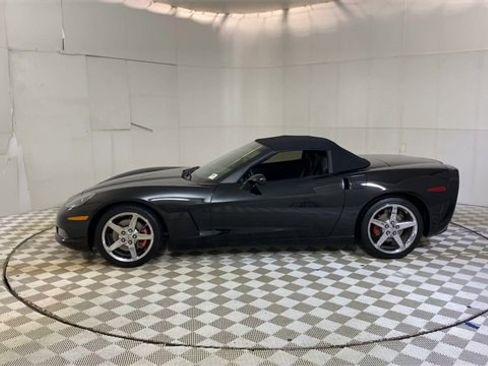 Used 2011 Chevrolet Corvette Base w/ Preferred Equipment Group image 5