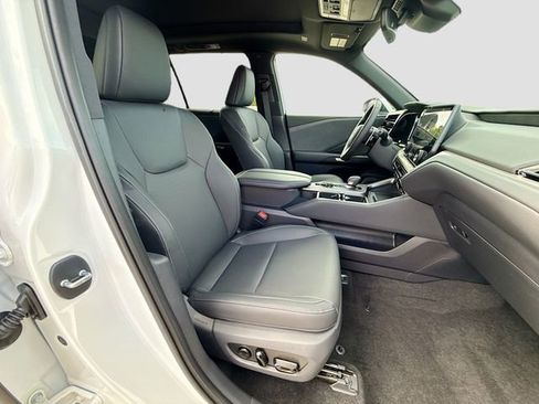 New 2026 Lexus TX 350 AWD image 16