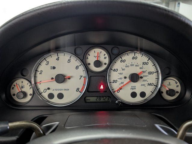 Used 2002 MAZDA MX-5 Miata LS RWD image 16