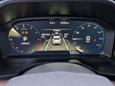 New 2026 Mitsubishi Outlander SEL image 16