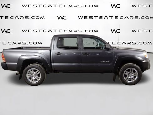 Used 2014 Toyota Tacoma PreRunner w/ Convenience Package RWD image 41