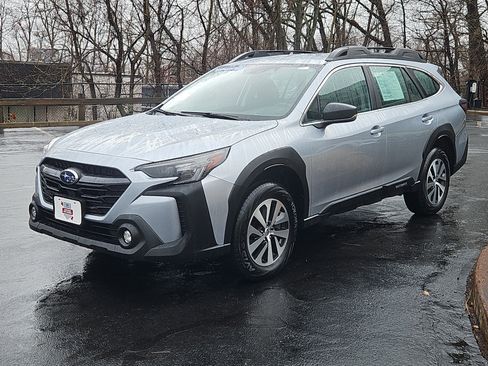 Certified 2025 Subaru Outback image 17