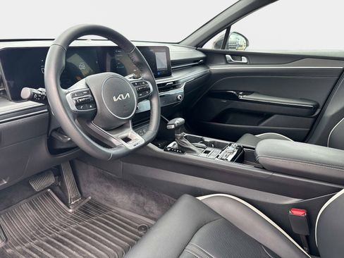 Used 2025 Kia K5 GT-Line w/ GT-Line Premium Package FWD image 32