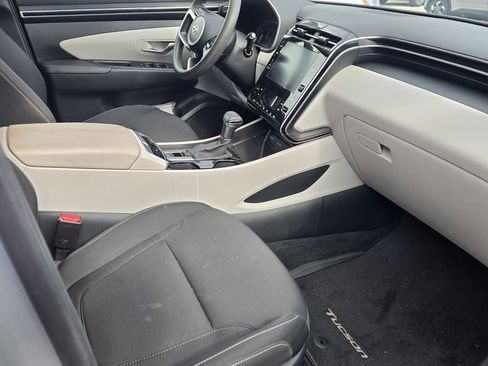 Used 2024 Hyundai Tucson SEL FWD image 9