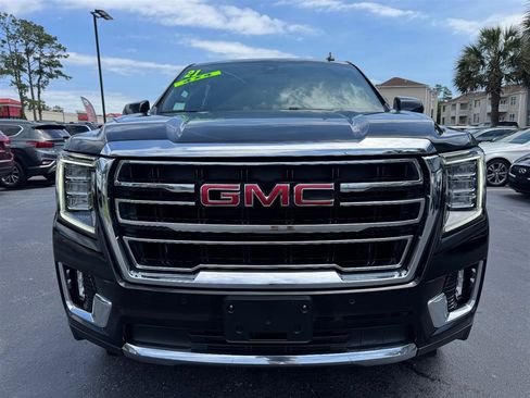 Used 2021 GMC Yukon XL SLT AWD/4WD image 3