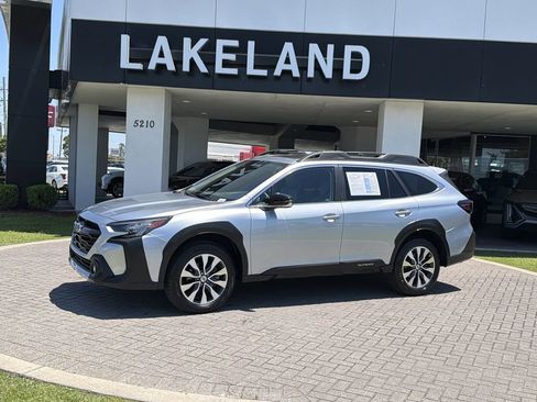 Certified 2024 Subaru Outback Limited AWD/4WD image 2