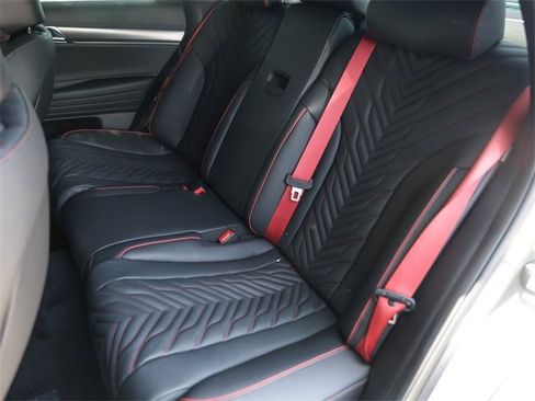 New 2025 Genesis G80 2.5T Sport Prestige image 18