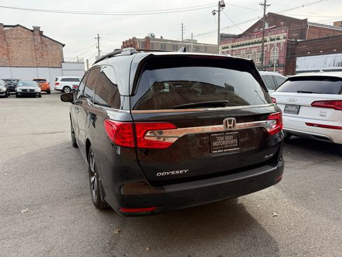 Used 2018 Honda Odyssey Elite image 4