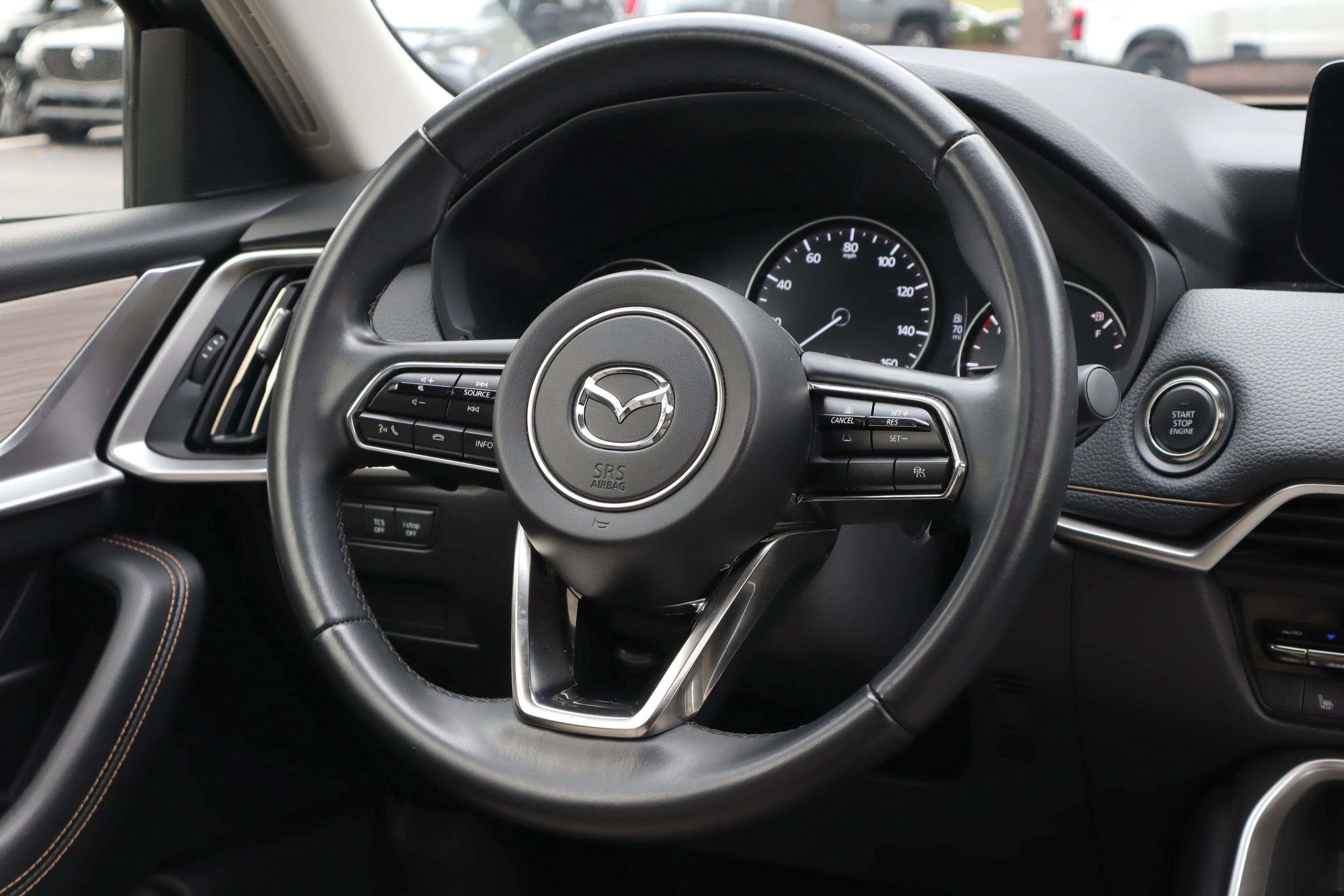 Certified 2024 MAZDA CX-90 3.3 Turbo w/ Preferred Plus AWD/4WD image 17